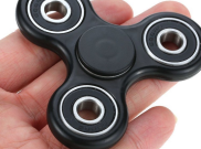 Bosan? Main Fidget Spinner Saja!