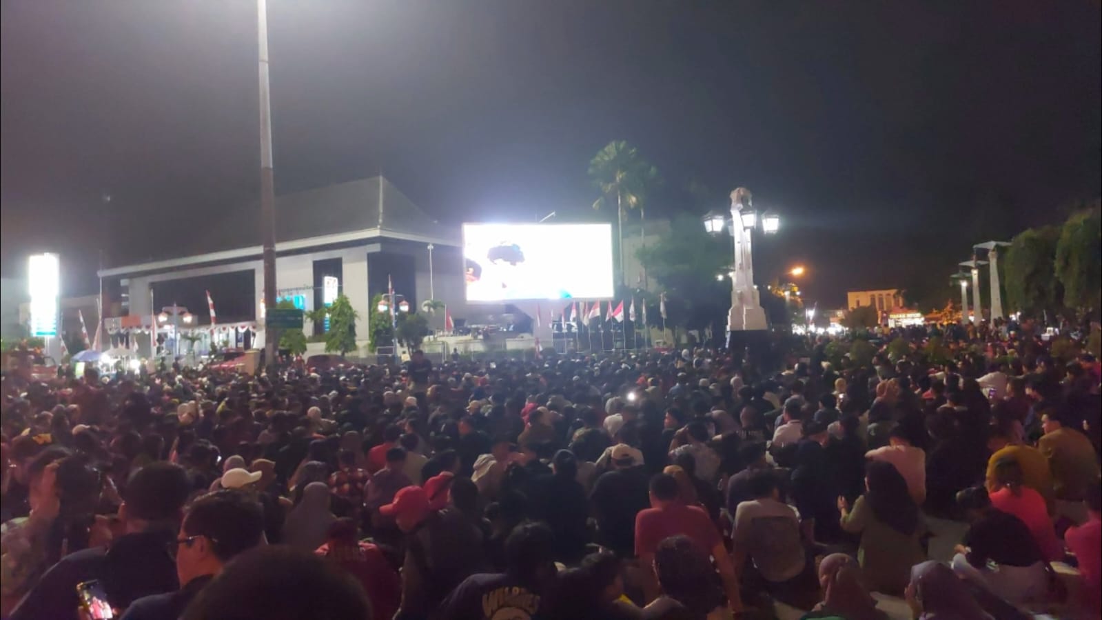 Pemkot Solo Gelar Nobar Timnas U-23 di Kantor Gibran, Jalan Jenderal Sudirman Ditutup