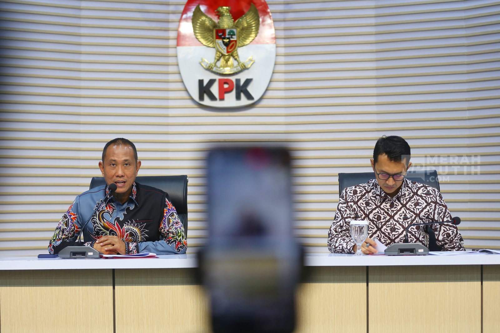 Keterangan Pers KPK Terkait OTT Bupati Lombok Barat Lalu Ahmad Zaini  