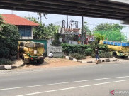 3 Truk Tinja Ketahuan Buang Limbah di Selokan Jaktim, Perusahaan Sudah 3 Kali Langgar Aturan