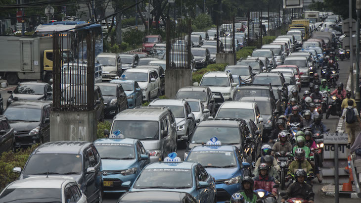Wahai Pemilik Kendaraan Roda Empat di Jakarta, Simak Nih Permintaan Djarot