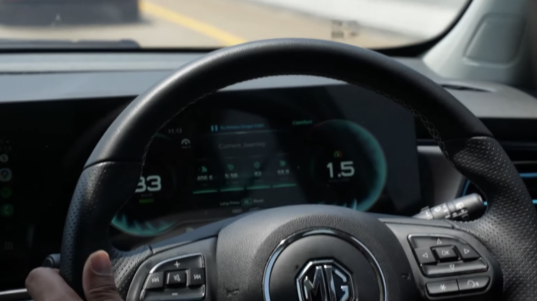 MG Klaim VS HEV Bisa Tempuh Nyaris 900 Km Sekali 'Full Tank'