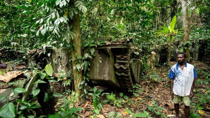 Wisata Sejarah Papua Barat, Melihat Tank-Tank Peninggalan Perang Dunia II di Dalam Hutan