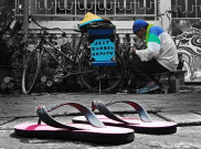 Ketangguhan Jasa Sol Sepatu Negeri Aing, Jalan Kaki Memperbaiki Alas Kaki