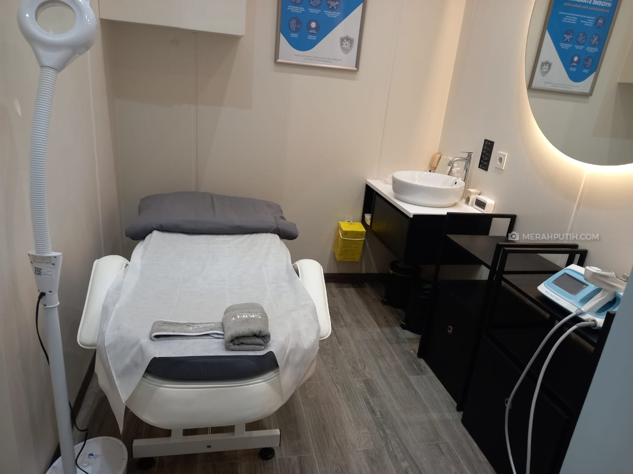 klinik kecantikan besar baru