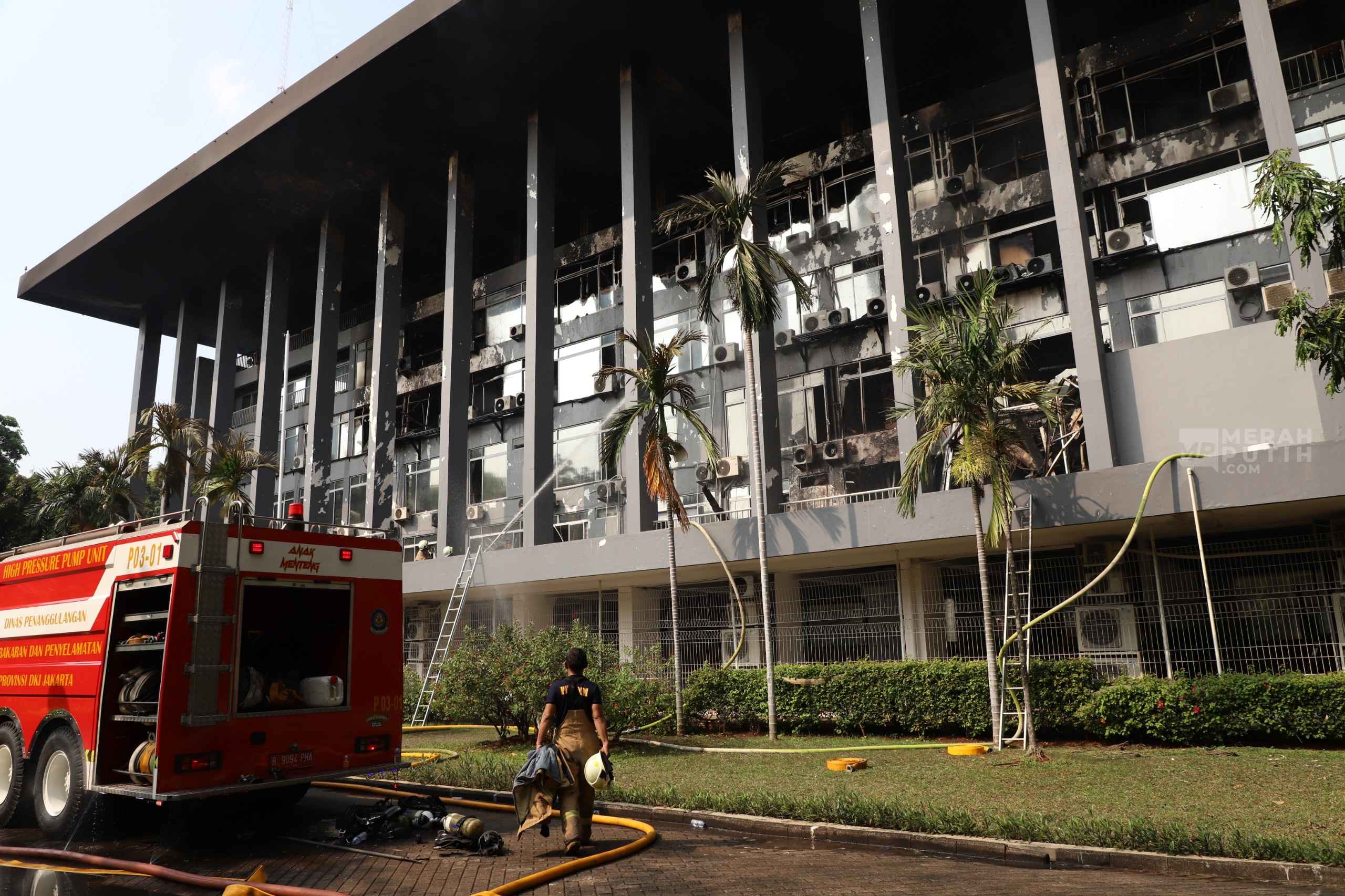 Polisi Sebut Tak Ada Korban Jiwa dalam Kebakaran Gedung Bakamla