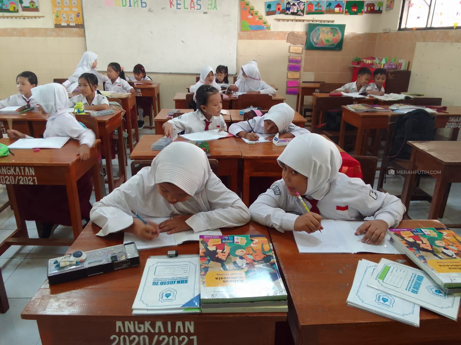Pemkot Solo Ubah Jam Masuk Sekolah Imbas Proyek Rel Layang Joglo