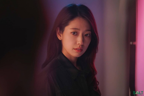 Park Shin-hye. (Foto Instagram/salt_ent)