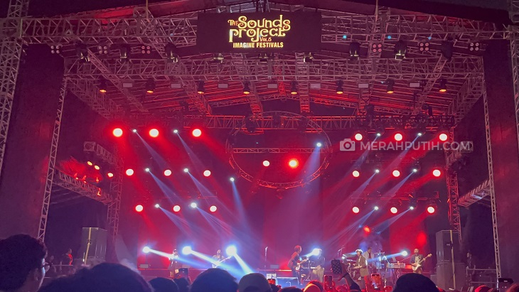 Tips Antigagal Ajak Gebetan Nonton Konser Musik
