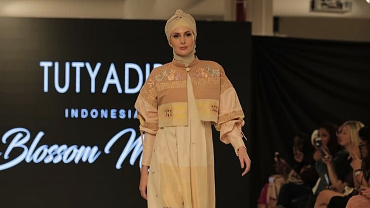 Rancangan 11 Desainer Indonesia Di ASC Fashion Week New York, Bikin Takjub