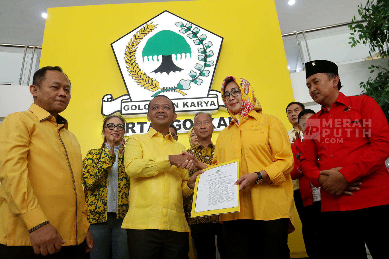 Golkar Beralih Dukung Airin-Ade dalam Pilkada Banten 2024