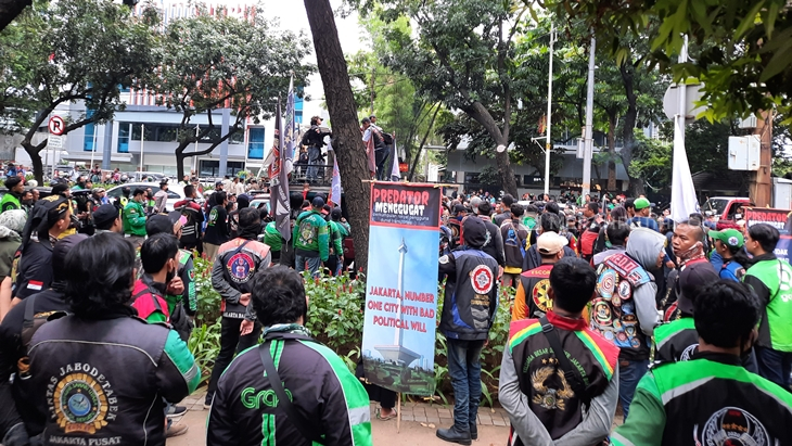 Ojol Singgung Program Anies Bikin Macet saat Demo Tolak ERP