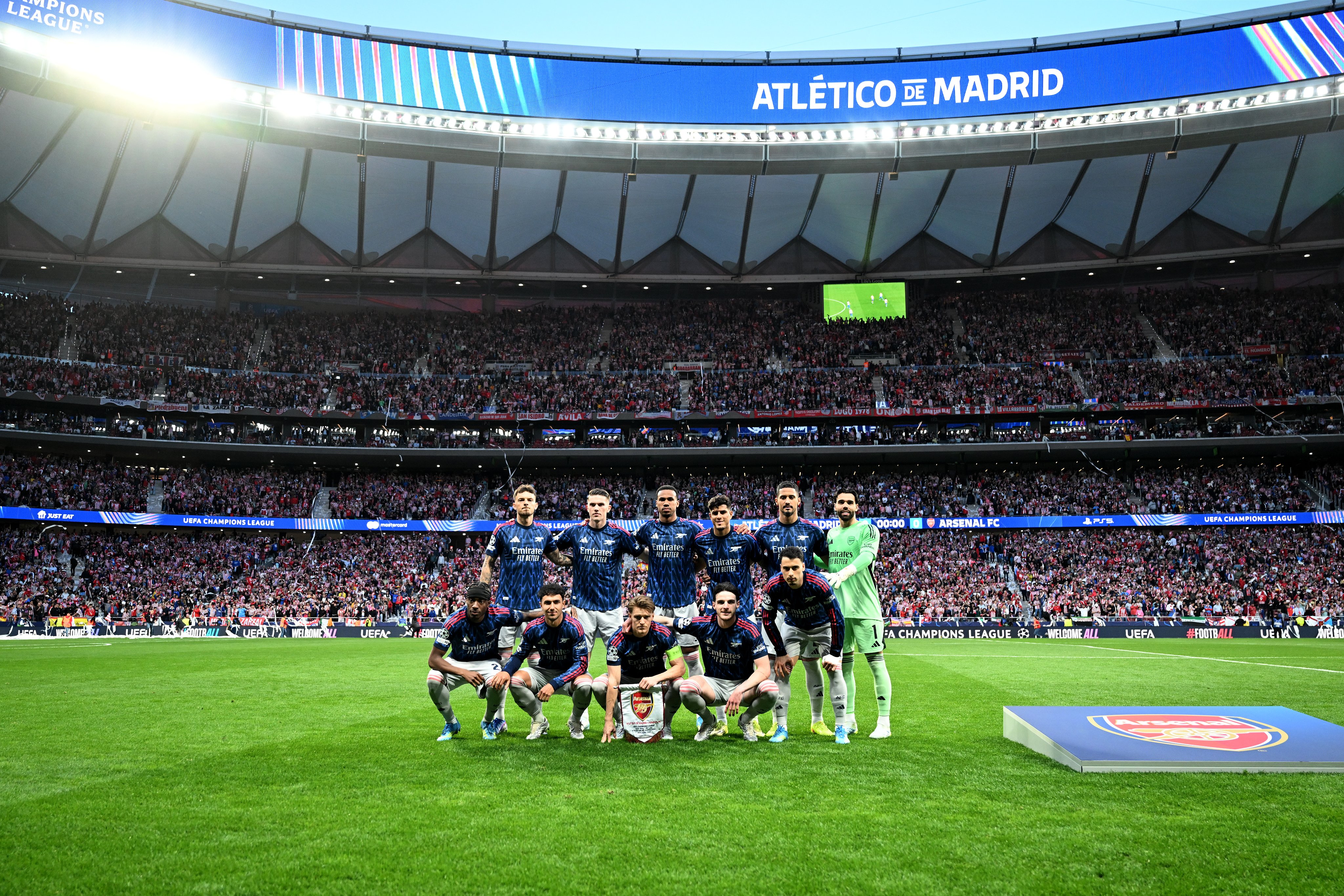 Legenda Arsenal Kecam Keputusan Wasit dalam Duel Leg 1 Semifinal Liga Champions Vs Atletico Madrid, Diego Simeone Dituding Beri Pengaruh