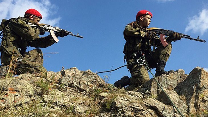 YunArmia, Pasukan Militer Remaja Putin Versi Lain Hitler Jungend