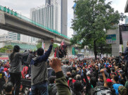 Demo di Kemenkumham, Warga Priok Tuntut Menteri Yasonna Minta Maaf