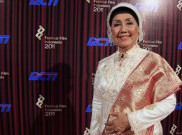 Budayawan Ajip Rosidi Akan Nikahi Aktris Senior Nani Wijaya