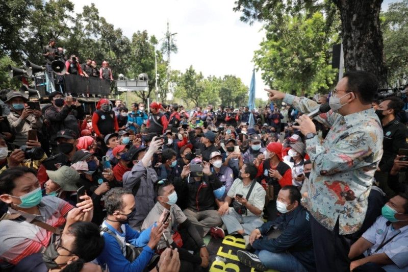 Apindo Ajak Anies Duduk Bersama Selesaikan Polemik UMP DKI 2022