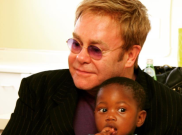 Prioritas Berubah, Elton John Putuskan Akhiri Tur