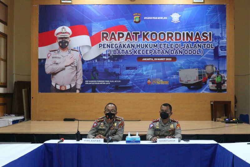 Tilang Diberlakukan, Pelanggar Kecepatan di Jalan Tol Melonjak