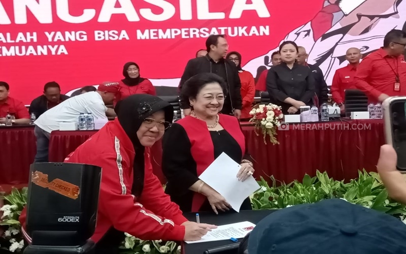  Megawati Lantik Risma Jadi Ketua DPP PDI Perjuangan