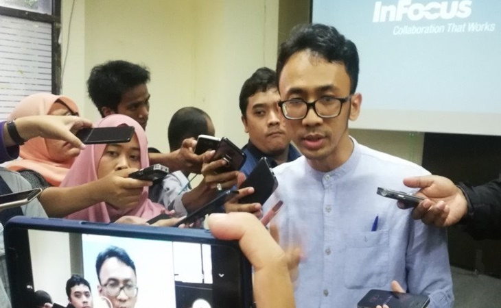 Dirut LBH Jakarta Arif Maulana menilai omnibus law itu produk hukum coba-coba
