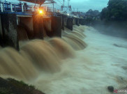 Air Kiriman Dari Bendungan Katulampa Bikin 7 Lokasi di Jaktim Terendam Banjir