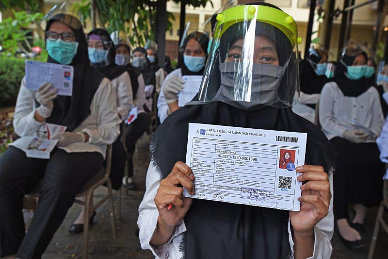 Peserta tes cpns. (Foto: Antara)
