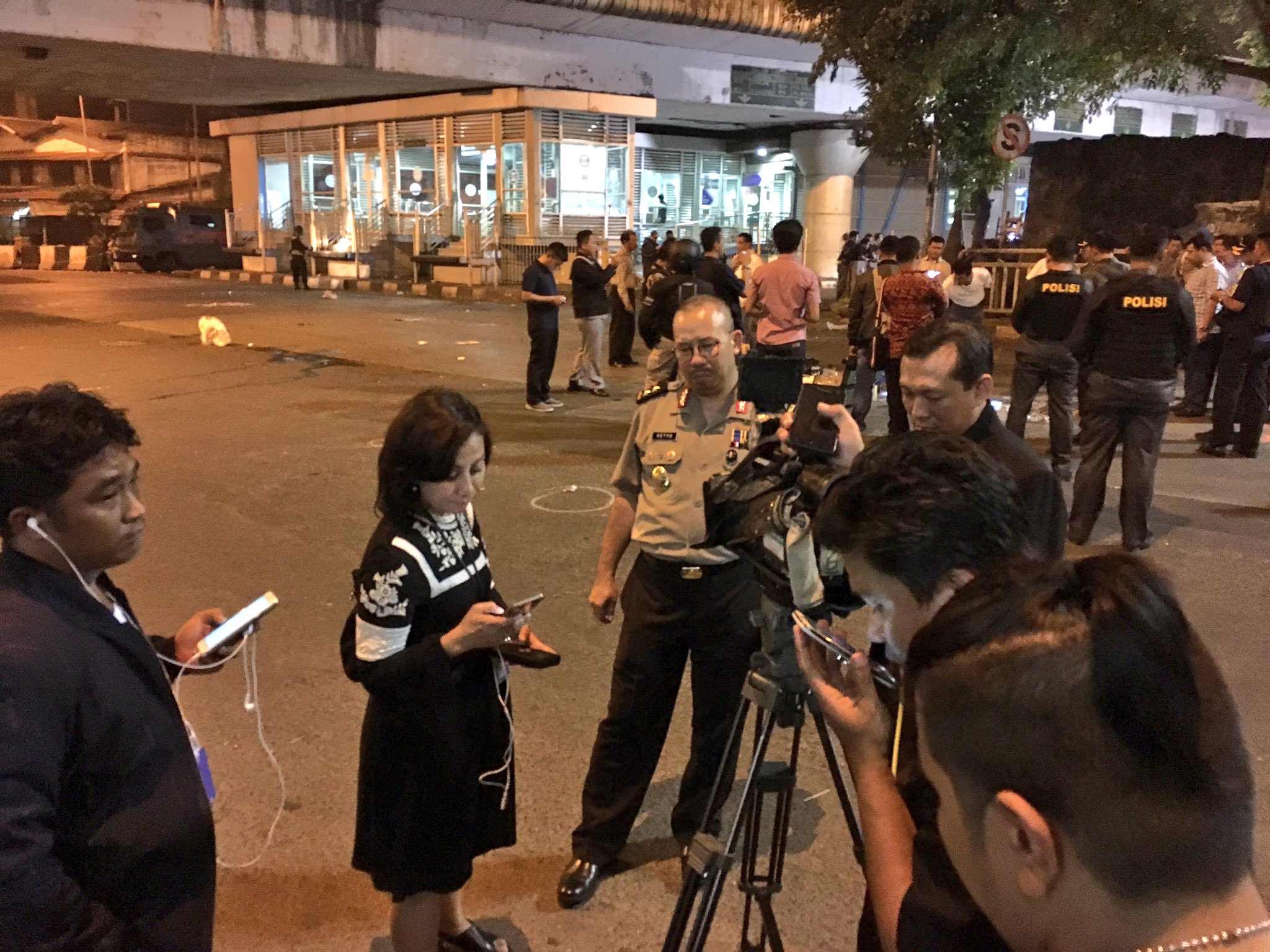 Tiga Polisi Meninggal Korban Bom Kampung Melayu Dapat Kenaikan Pangkat Luar Biasa