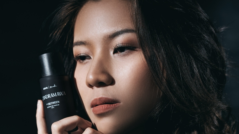 Danilla Kolaborasi dengan USUAL PARFUMS, Hadirkan Parfum Candramawa Episode 01