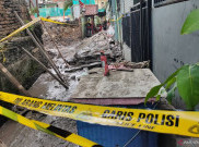 Detik-Detik Tembok Sekolah Ambruk Timpa 4 Motor, Warga Kehilangan Mata Pencaharian dan Tempat Istirahat