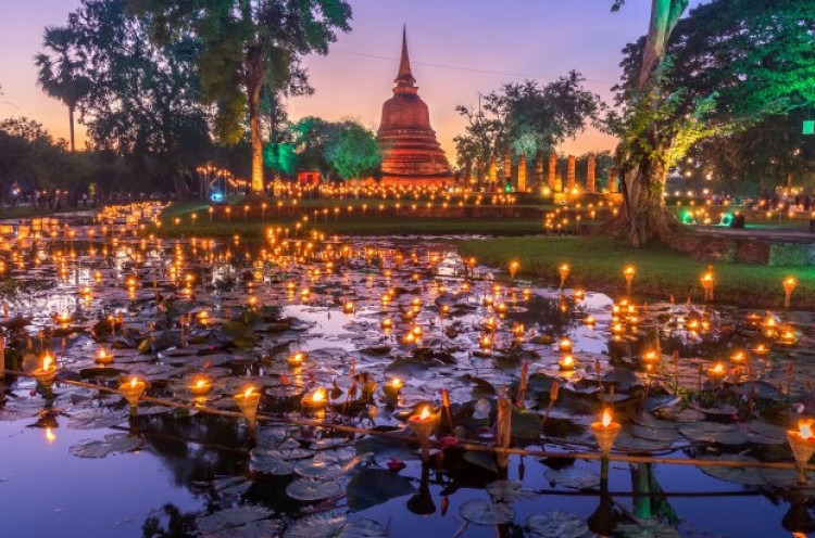 Tiga Tempat untuk Nikmati Loy Krathong di Thailand 