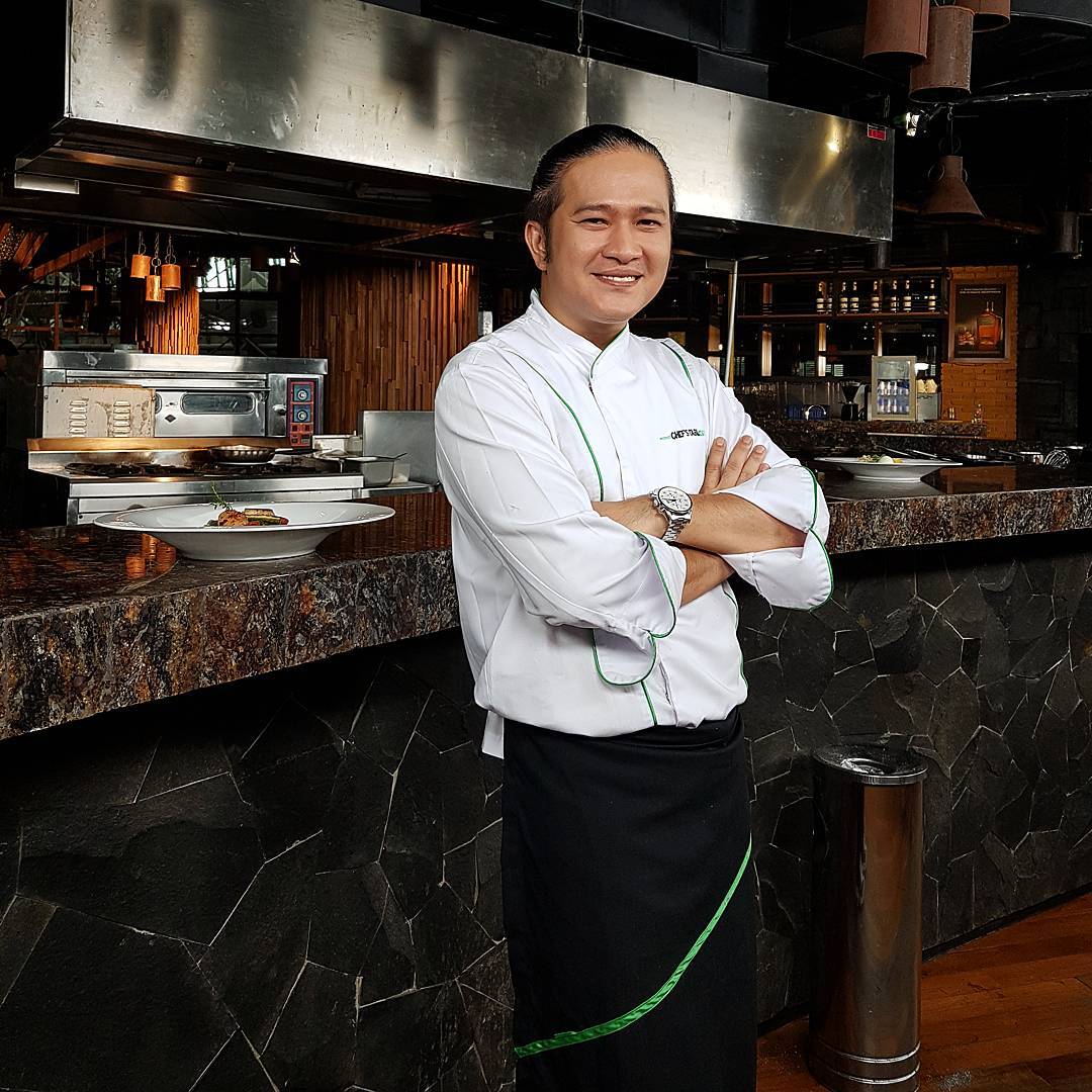 Chef Chandra (Instagram @chefchandra_y)