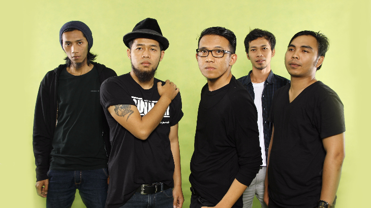 Kepoin Pemandangan Alam Garut di Video Musik 