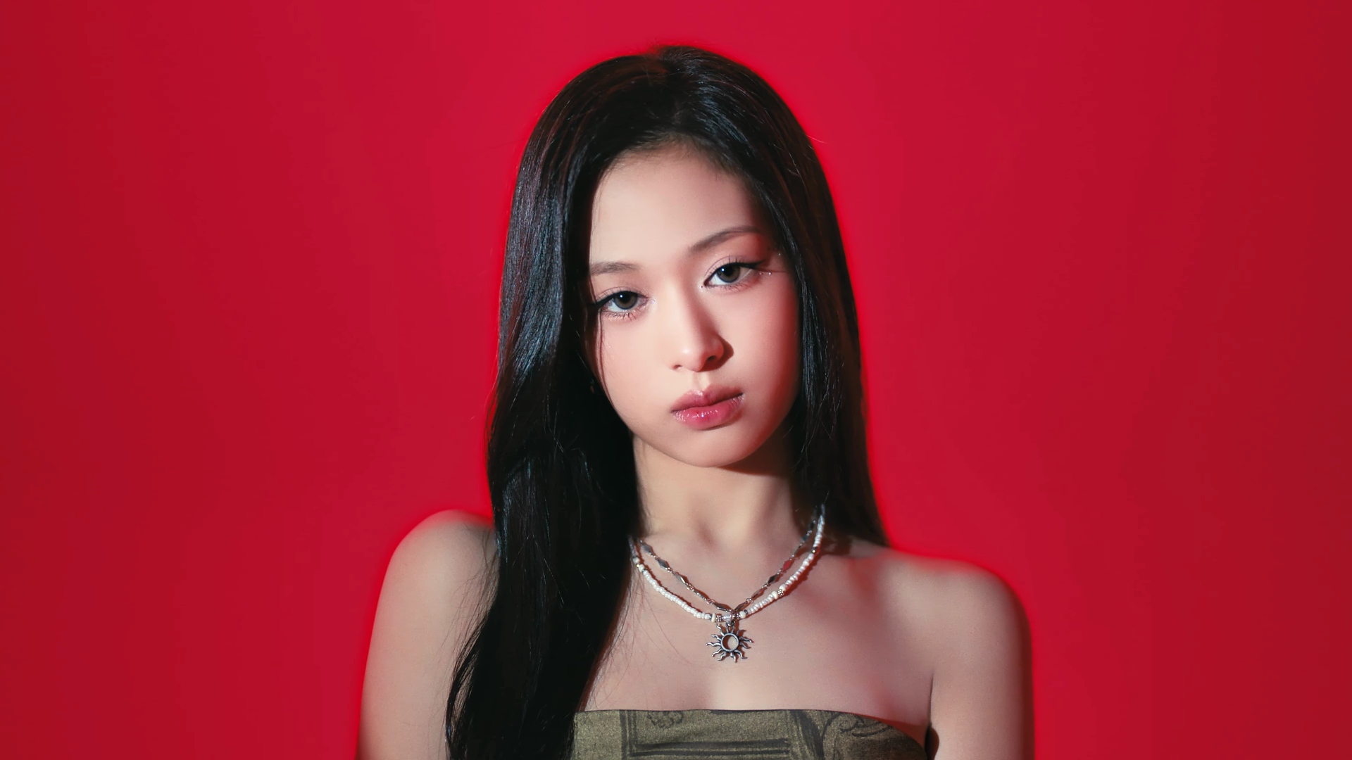  Akhirnya Debut, Ahyeon Muncul dalam Visual Film Terbaru BABYMONSTER