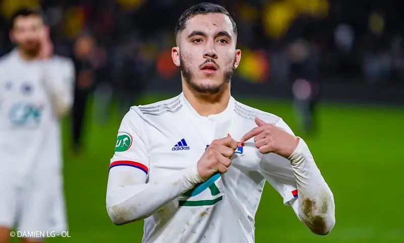 Demi Datangkan Rayan Cherki ke Liverpool, Arne Slot Rela Persingkat Liburannya