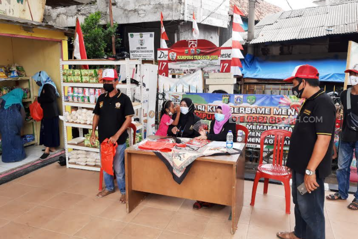 Kampung Tangguh Jaya Diklaim Mampu Turunkan Angka COVID-19 di Jakarta