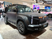 Chery J6 Phantom Edition Diperkenalkan di GJAW 2024, Cuma Ada 300 Unit