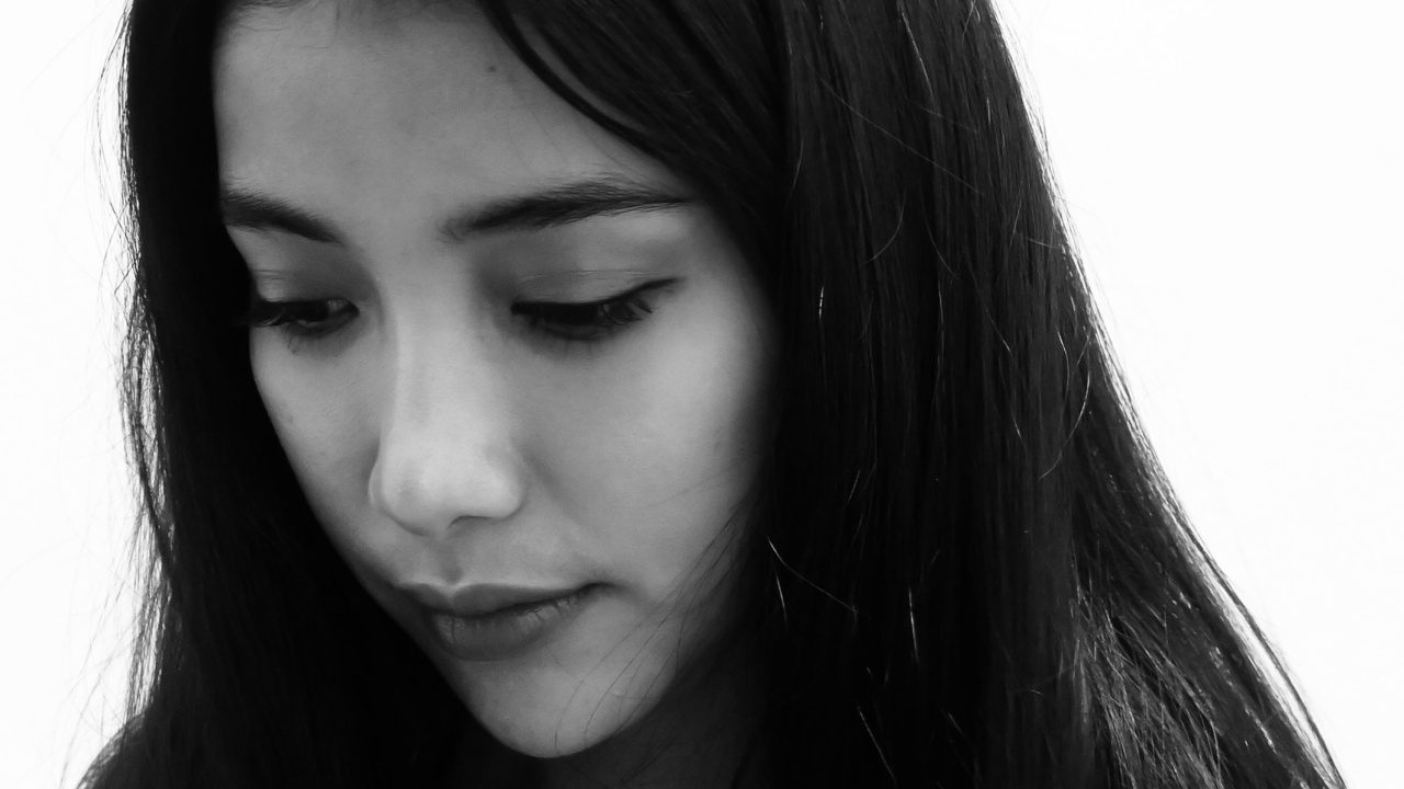 L/ Rilis EP Debut 'Bloodline', Penuh dengan Nuansa Dreamy dan Cerita Personal