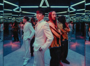 Steve Aoki Hadirkan Single Penuh Warna dengan JJ Lin di 'The Show'