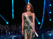 Fabienne Nicole Kenakan Gaun Nusantara di Preliminary Miss Universe 2023