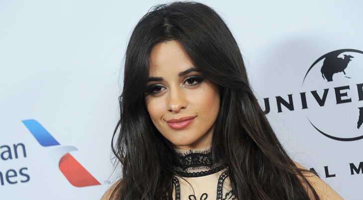 Hampir Saja! Camila Cabello Cium Nick Jonas