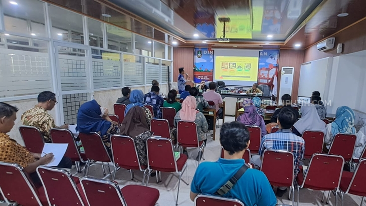 Pedagang Gas Elpiji Kota Solo Tolak Aturan Pembelian dengan Syarat KTP