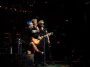 Green Day Sempat Walk-Out dari Konser pada Savior Tour Detroit