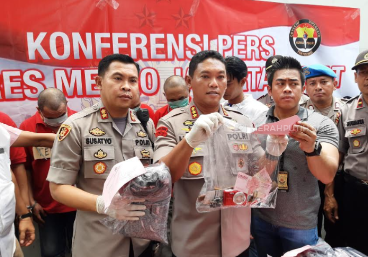 Terbongkar, Modus Garong Rumah Berkedok Karyawan PLN dan PDAM!