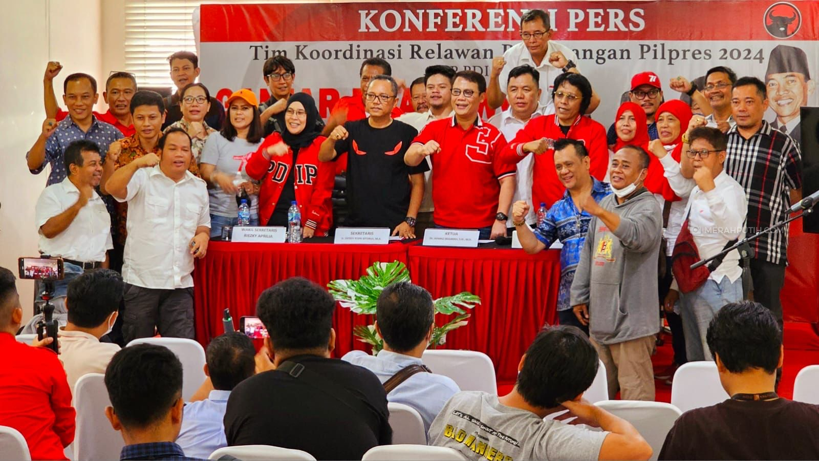 PDIP Sebut Ada Partai Lain Selain Hanura dan PPP yang akan Dukung Ganjar