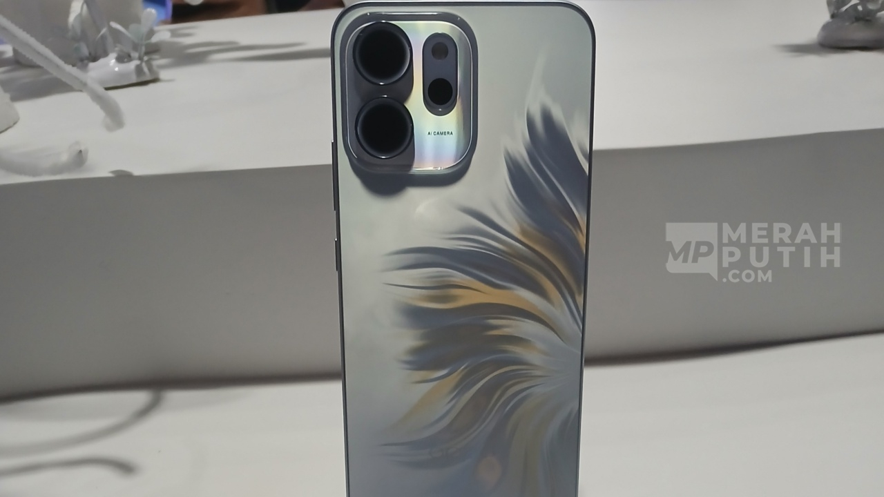 Tampil Makin Stylish, OPPO Reno 14 Series Hadir dengan Desain Iridescent Mermaid