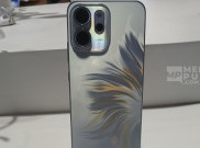 Tampil Makin Stylish, OPPO Reno 14 Series Hadir dengan Desain Iridescent Mermaid