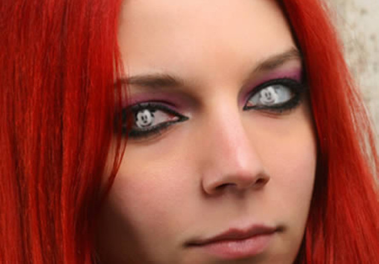 Coba Lihat, 10 Kontak Lensa Ini Bikin Kamu Tampak Berbeda