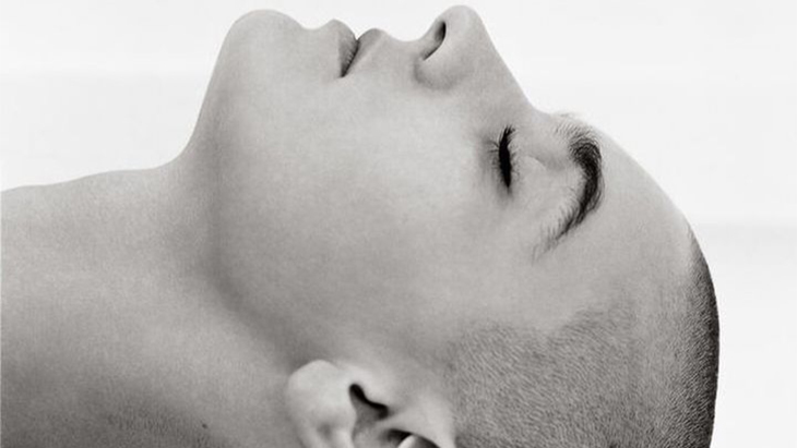 Memoar Sinead O'Connor 'Rememberings' Laris Manis