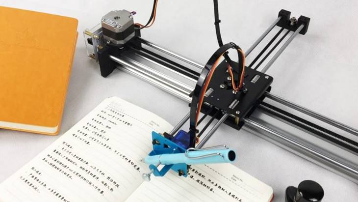 Viral! Robot Canggih Ini Bisa mengerjakan PR Menyerupai Tulisan Tangan 